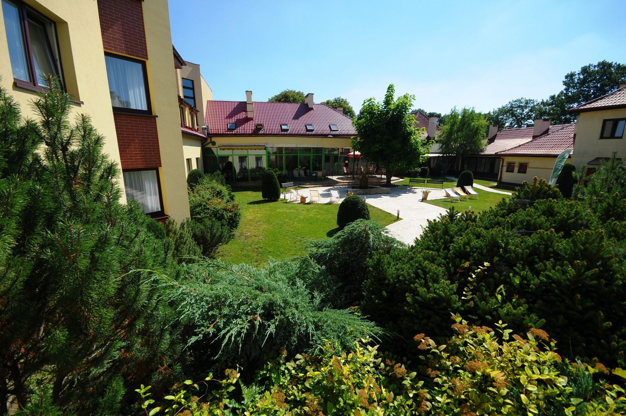 Hotel Gem Breslávia Exterior foto